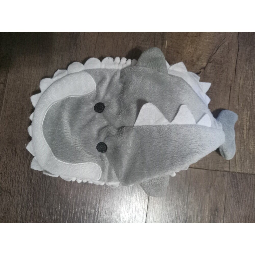 Circo Shark Puppet Wash Cloth Grey White